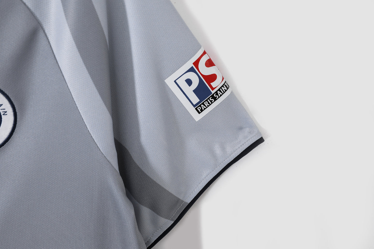 2001/02 PSG away