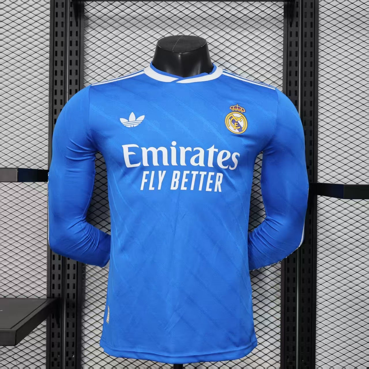 2025/26 Real Madrid 2nd away player version