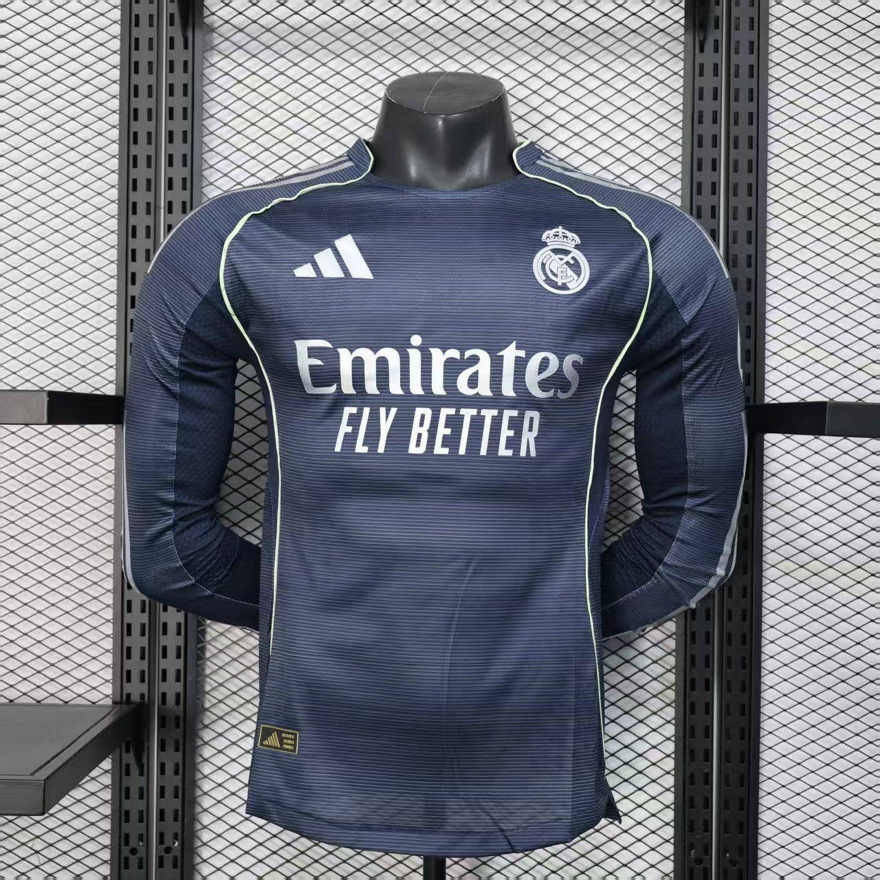 2025/26 Real Madrid away player version