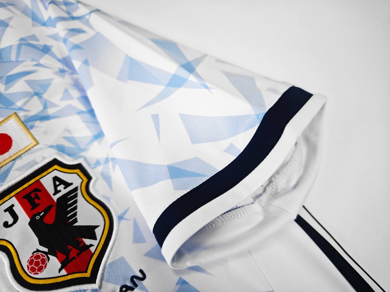 2016/17 Japan Away Retro Jersey