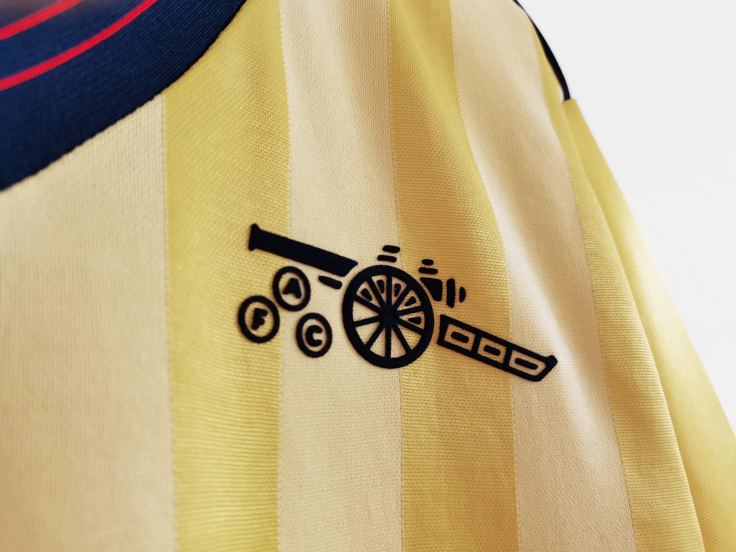 1983–86 Arsenal Away Jersey (Full Golden)