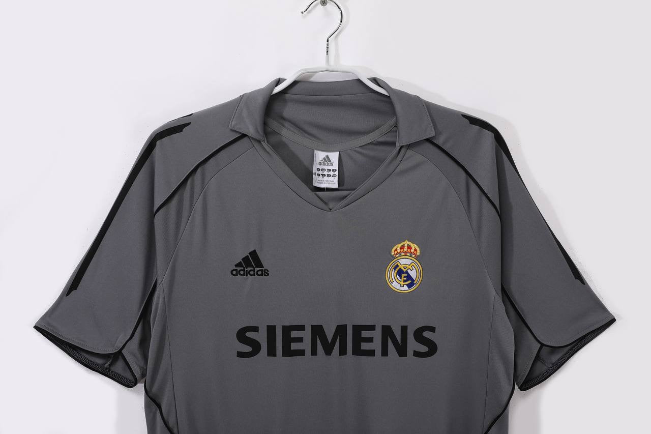 2005/06 Real Madrid Away Jersey