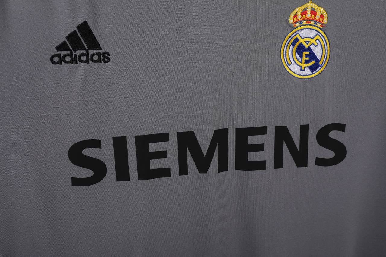 2005/06 Real Madrid Away Jersey