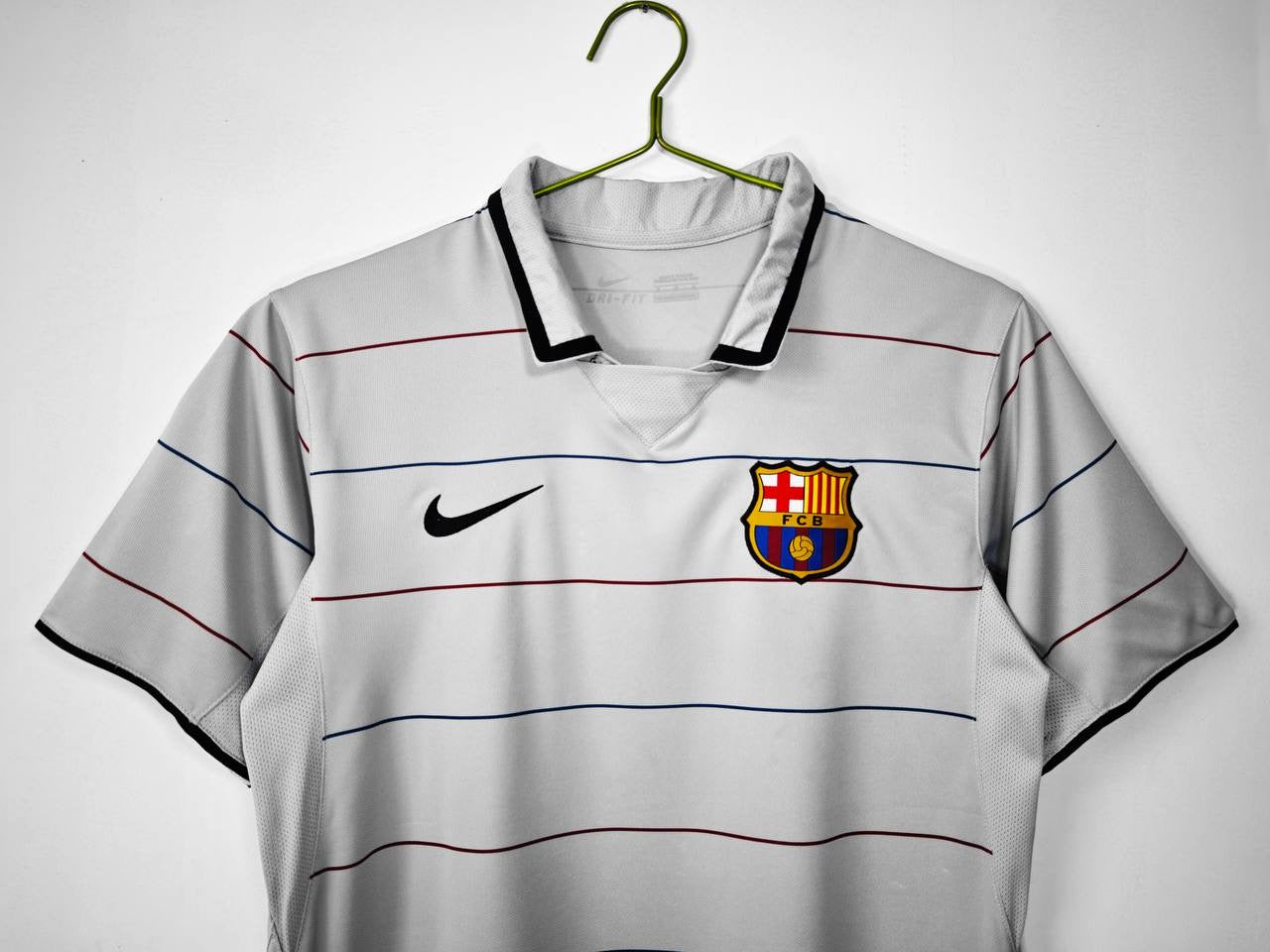 2003/2004 Barcelona Away Jersey
