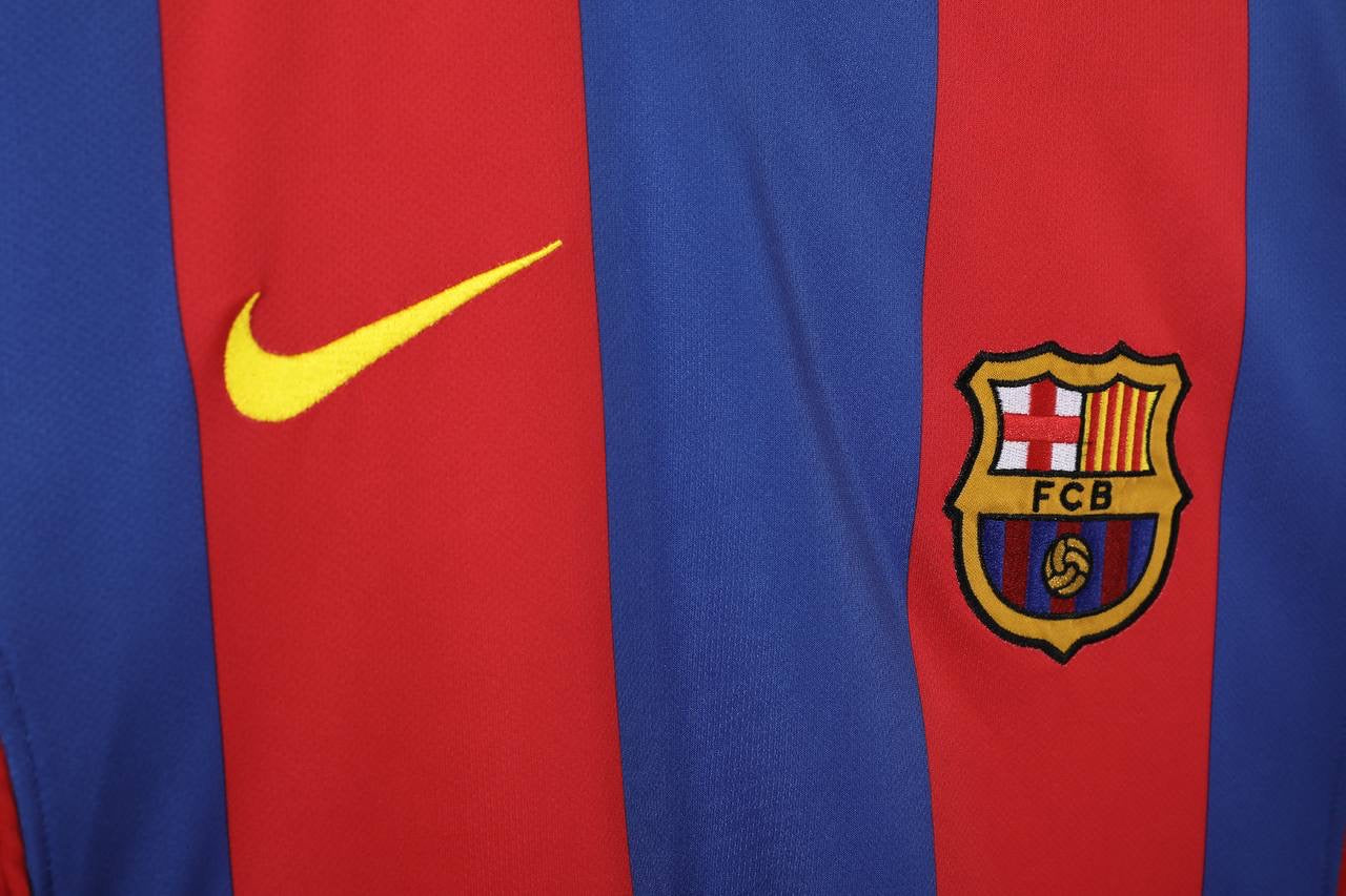 2005/2006 Barcelona Home Jersey