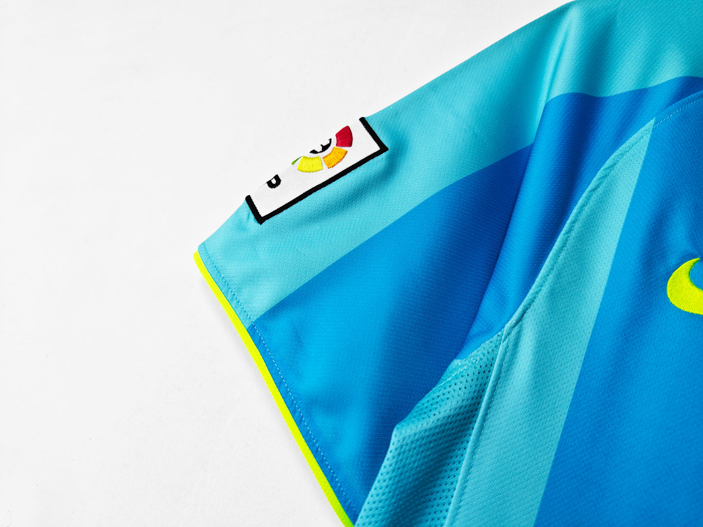 2007/2008 Barcelona Light Blue Away Jersey