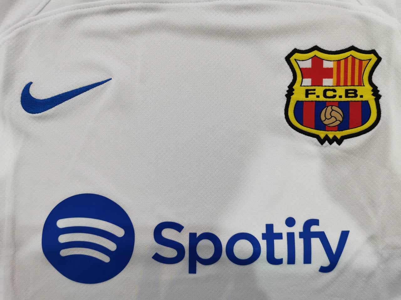 23/24 Barcelona away Fans edition