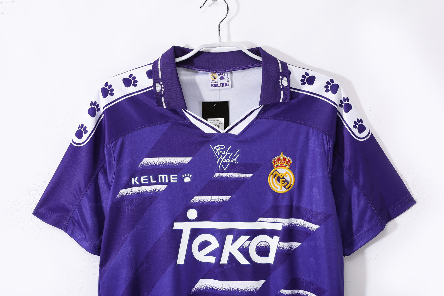 1995/1996 Real Madrid Retro Away Jersey