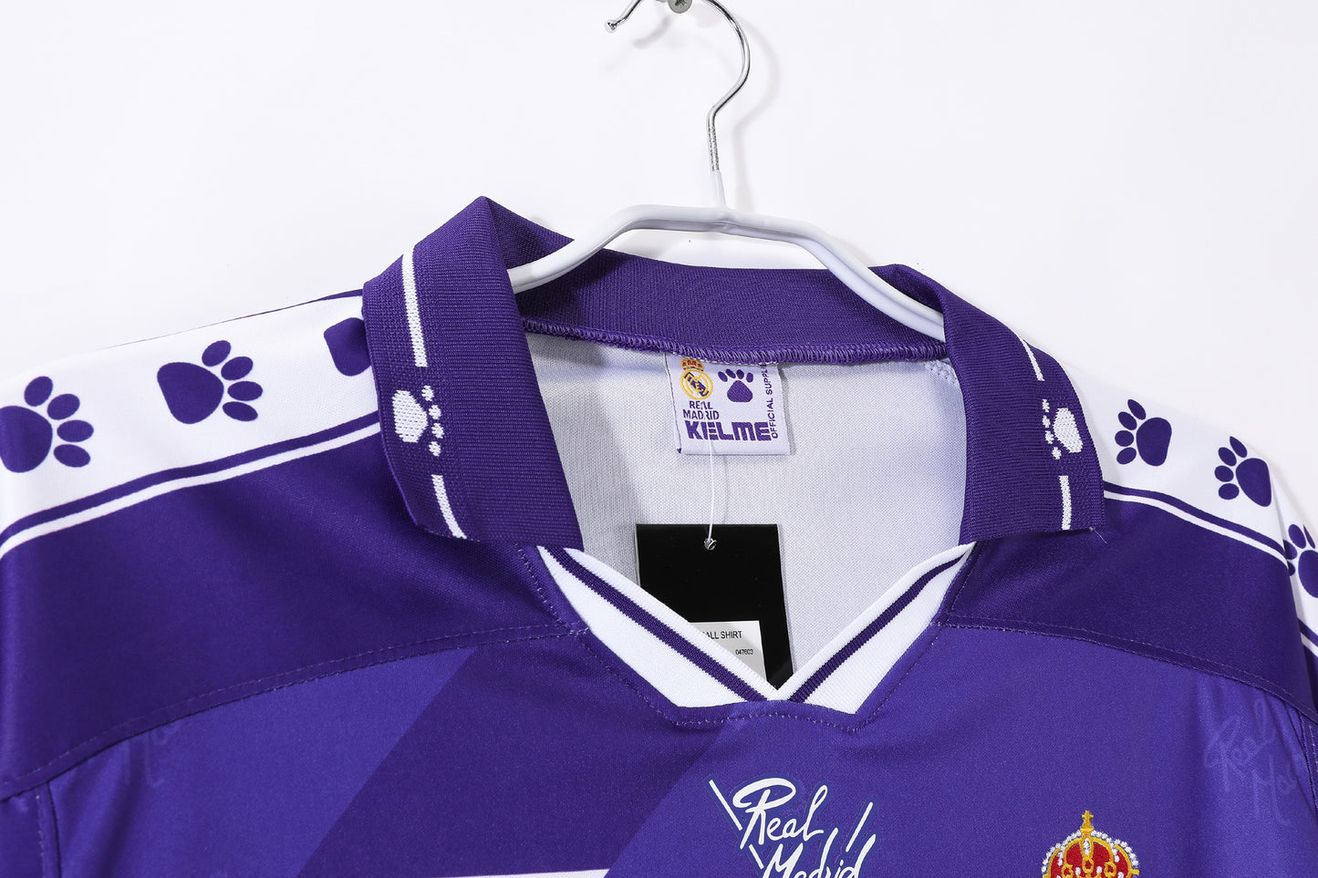 1995/1996 Real Madrid Retro Away Jersey