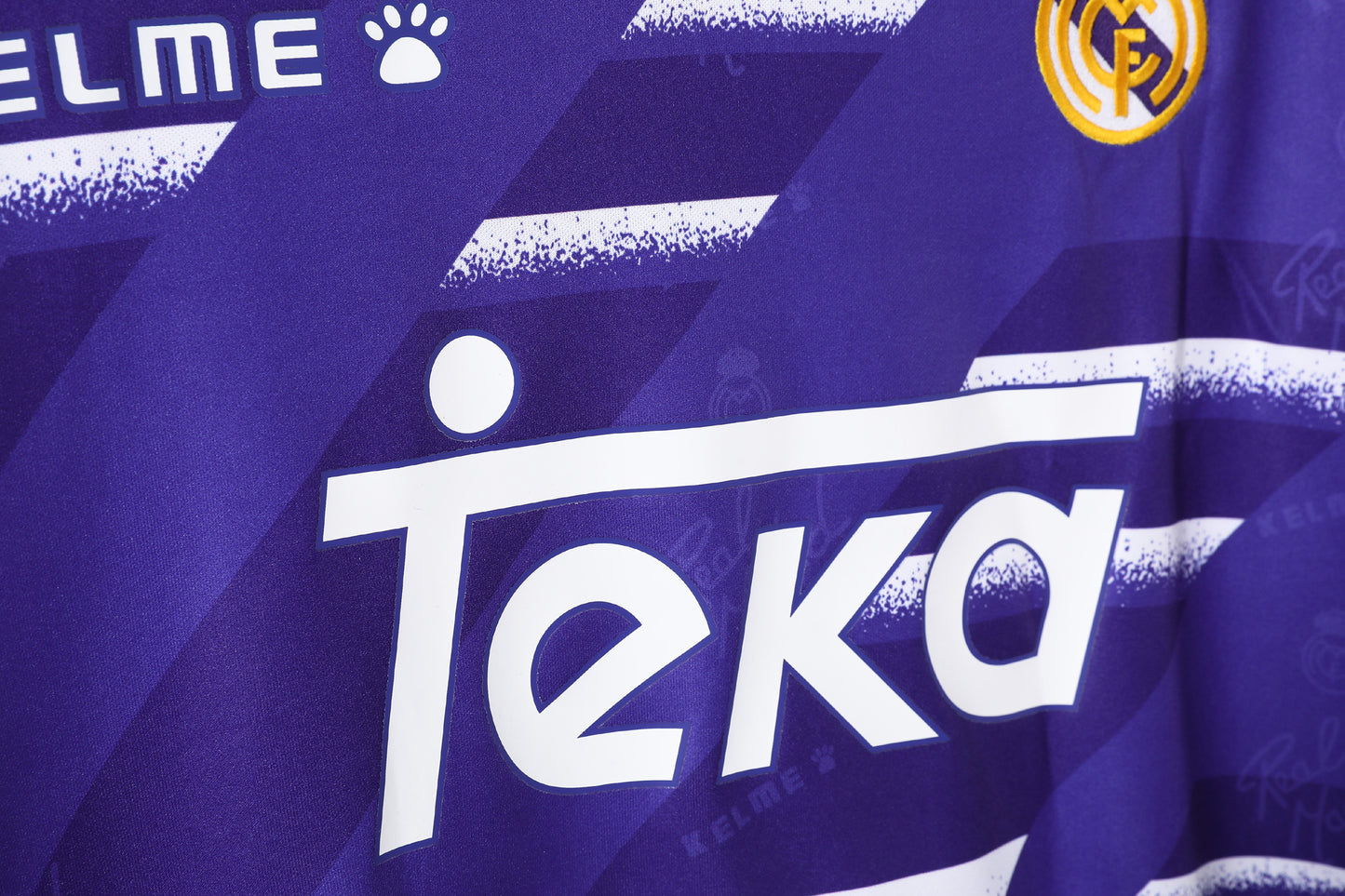 1995/1996 Real Madrid Retro Away Jersey