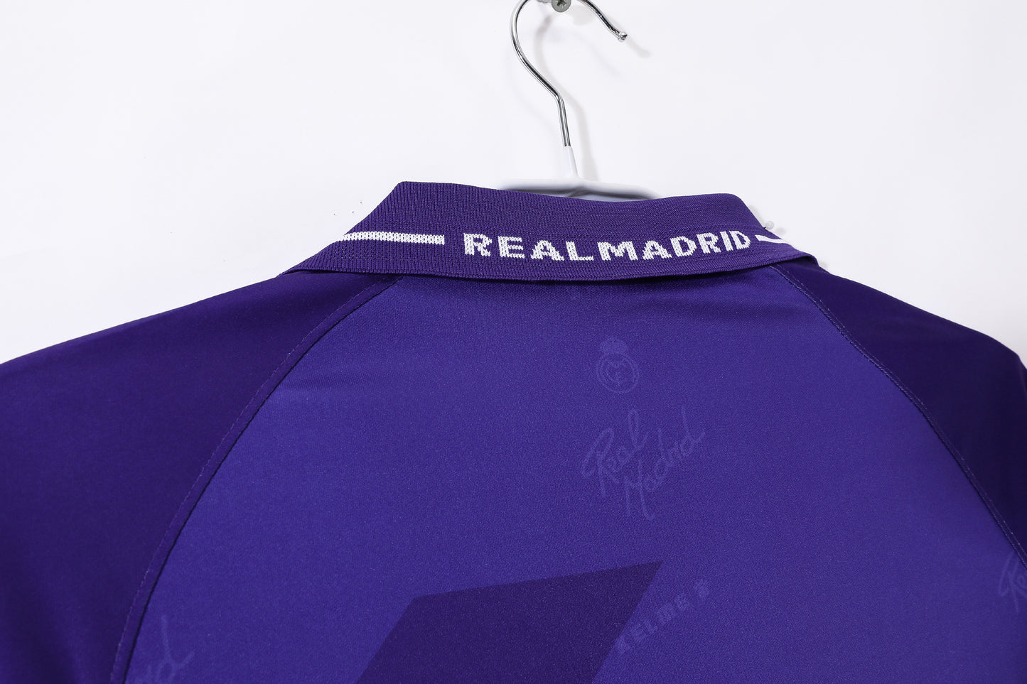 1995/1996 Real Madrid Retro Away Jersey
