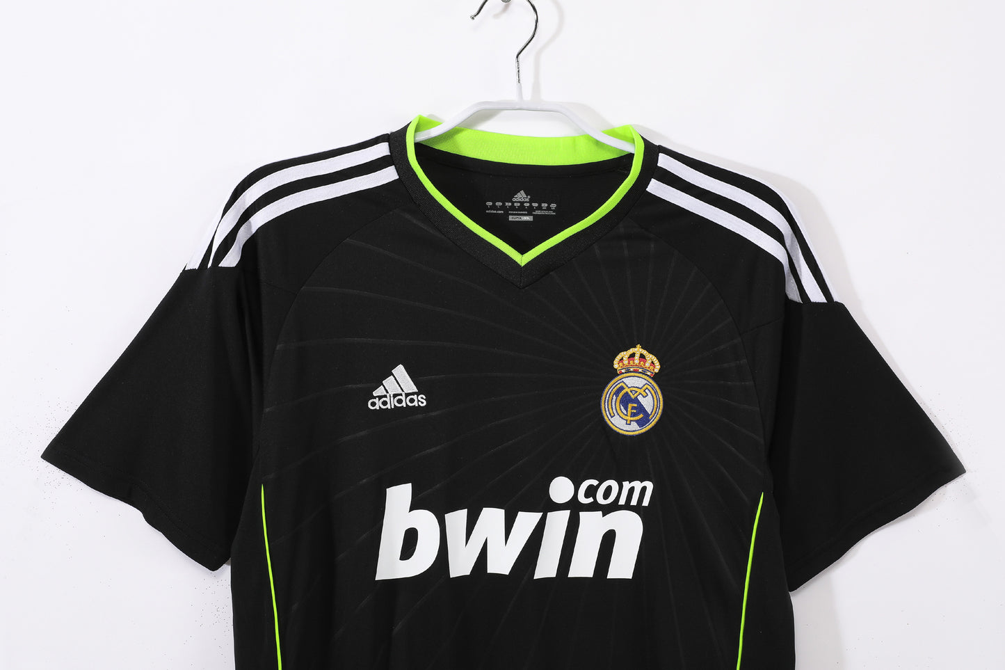 2010/2011 Real Madrid away jersey