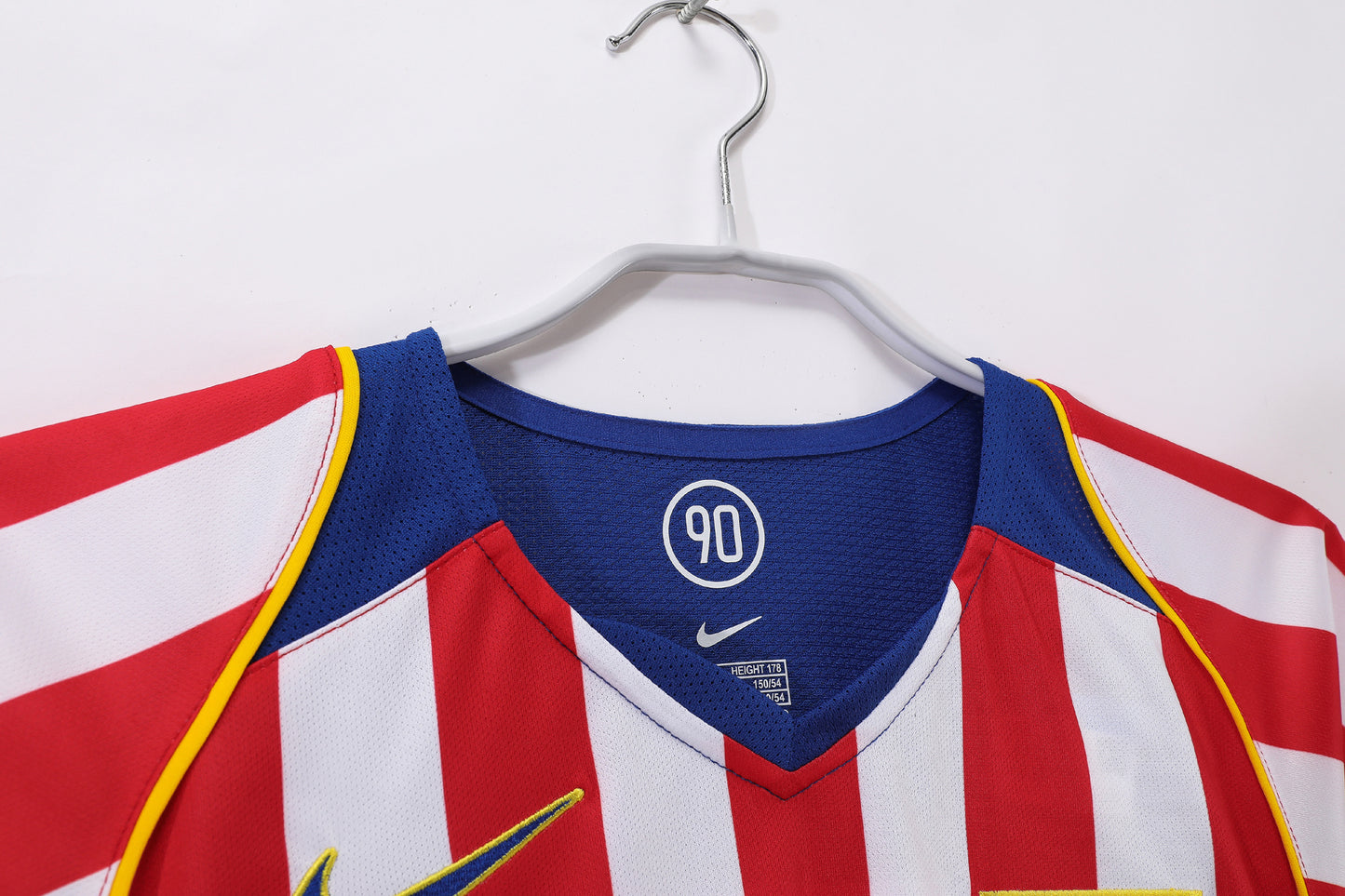 2004/2005 Atletico Madrid home Jersey