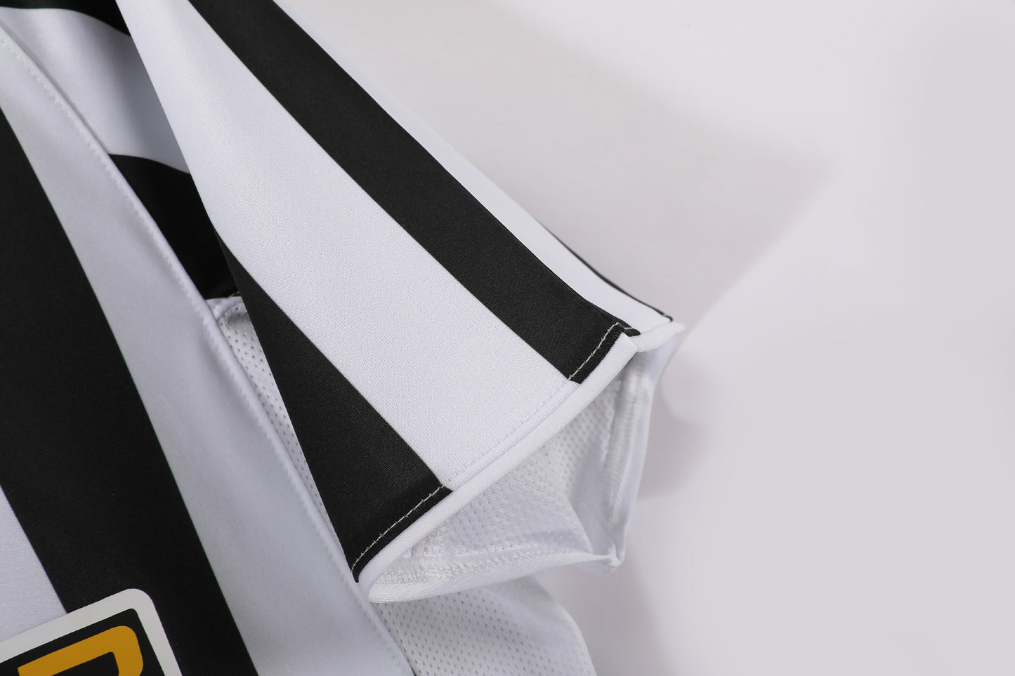 2003/2004 juventus home