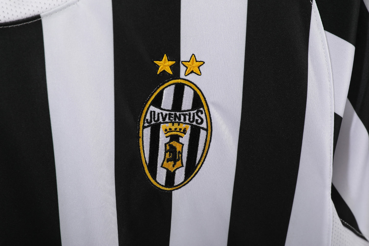 2003/2004 juventus home