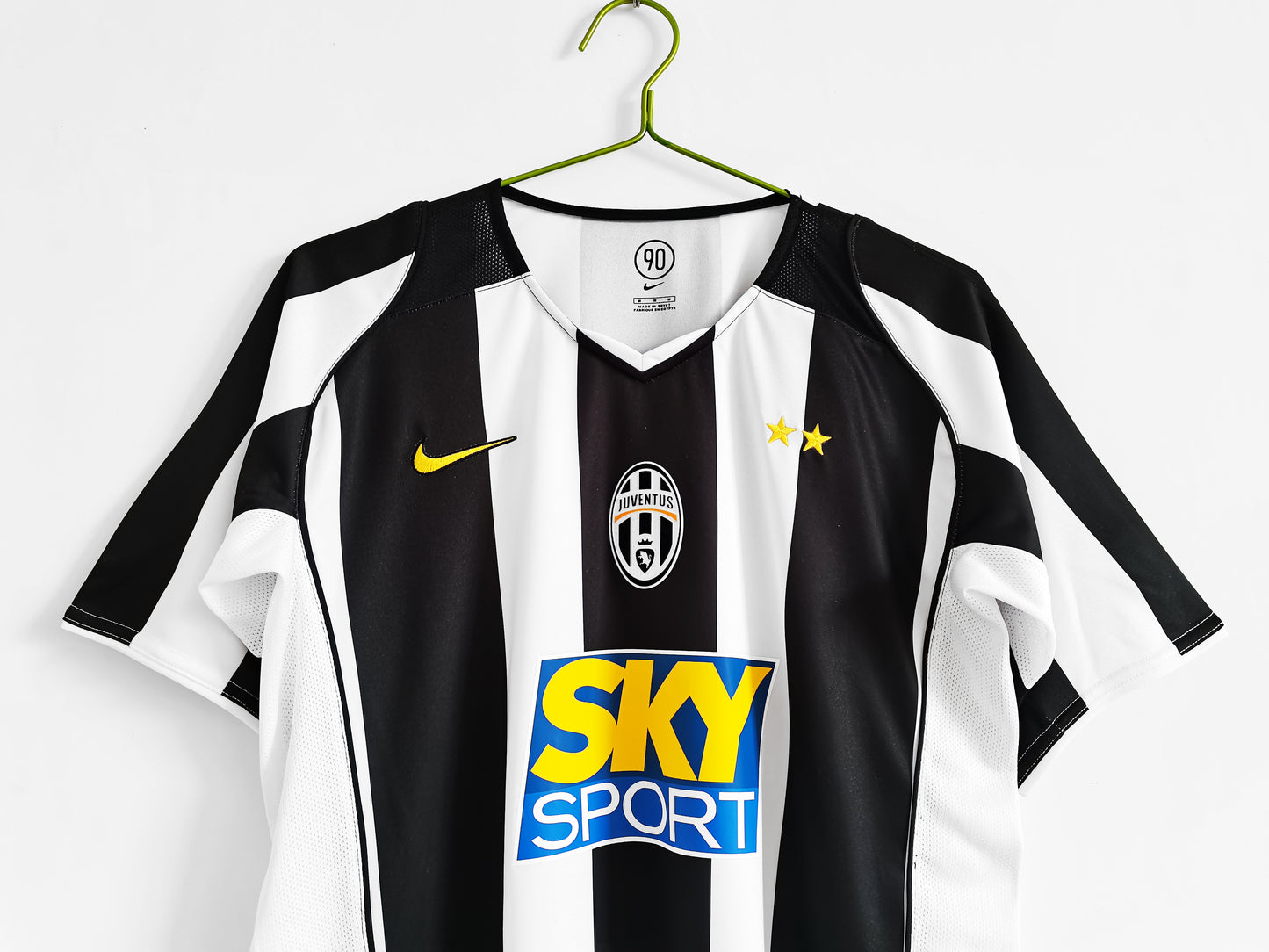 2004/2005 juventus home