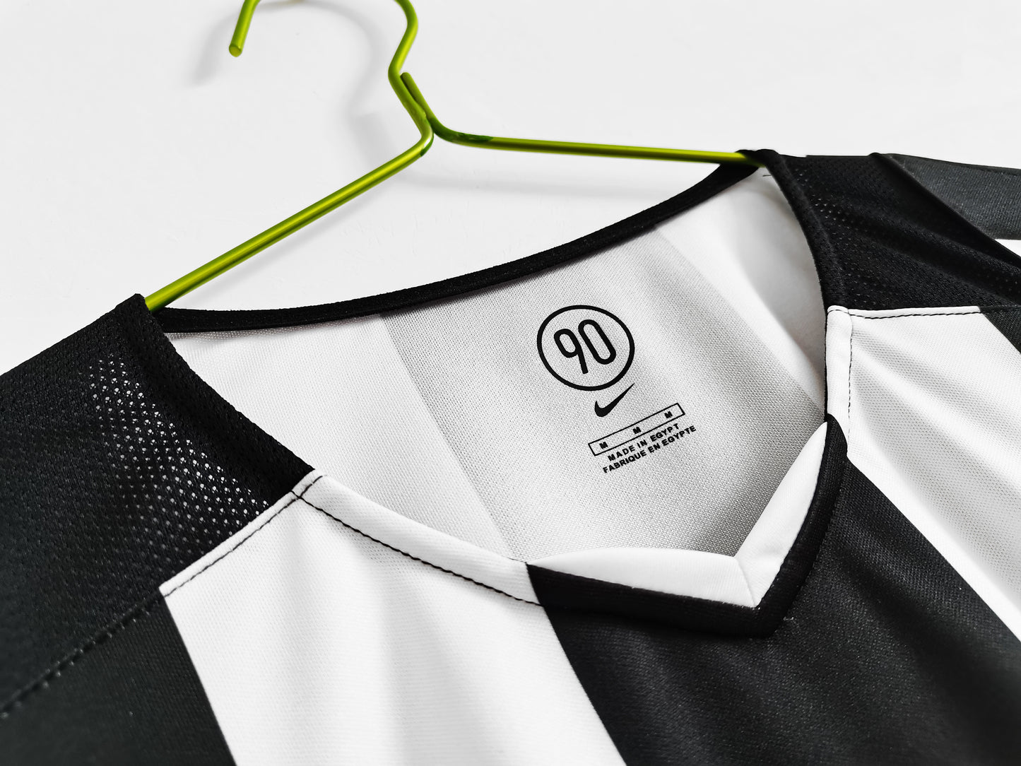 2004/2005 juventus home
