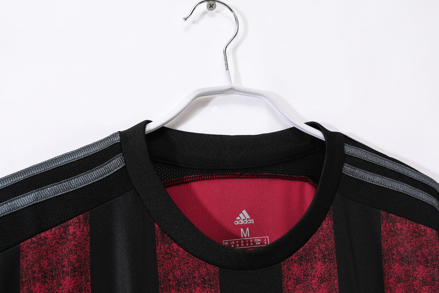 2015/2016 AC Milan home
