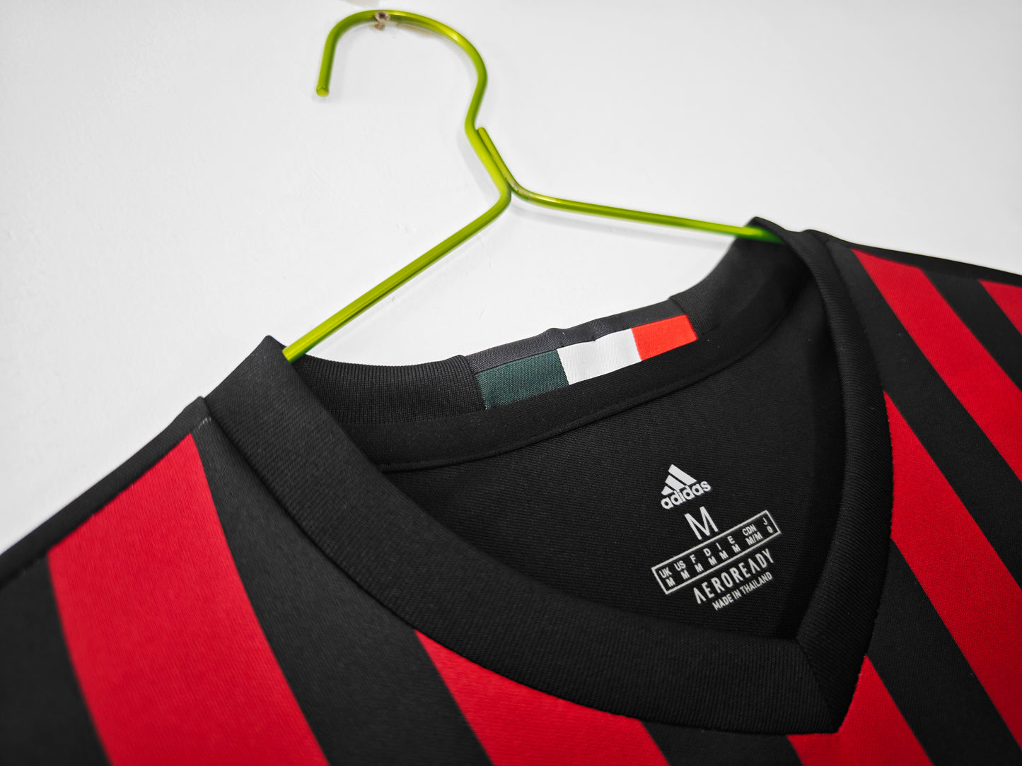 2016/2017 AC Milan home