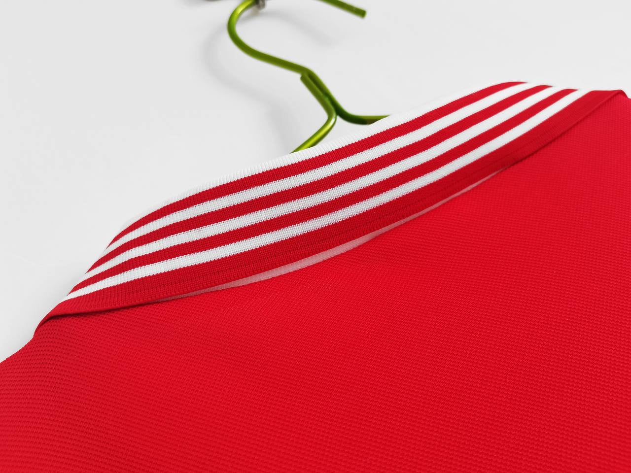 1977 Manchester United home