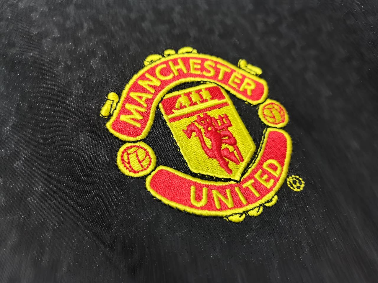 2003/2004 Manchester United third