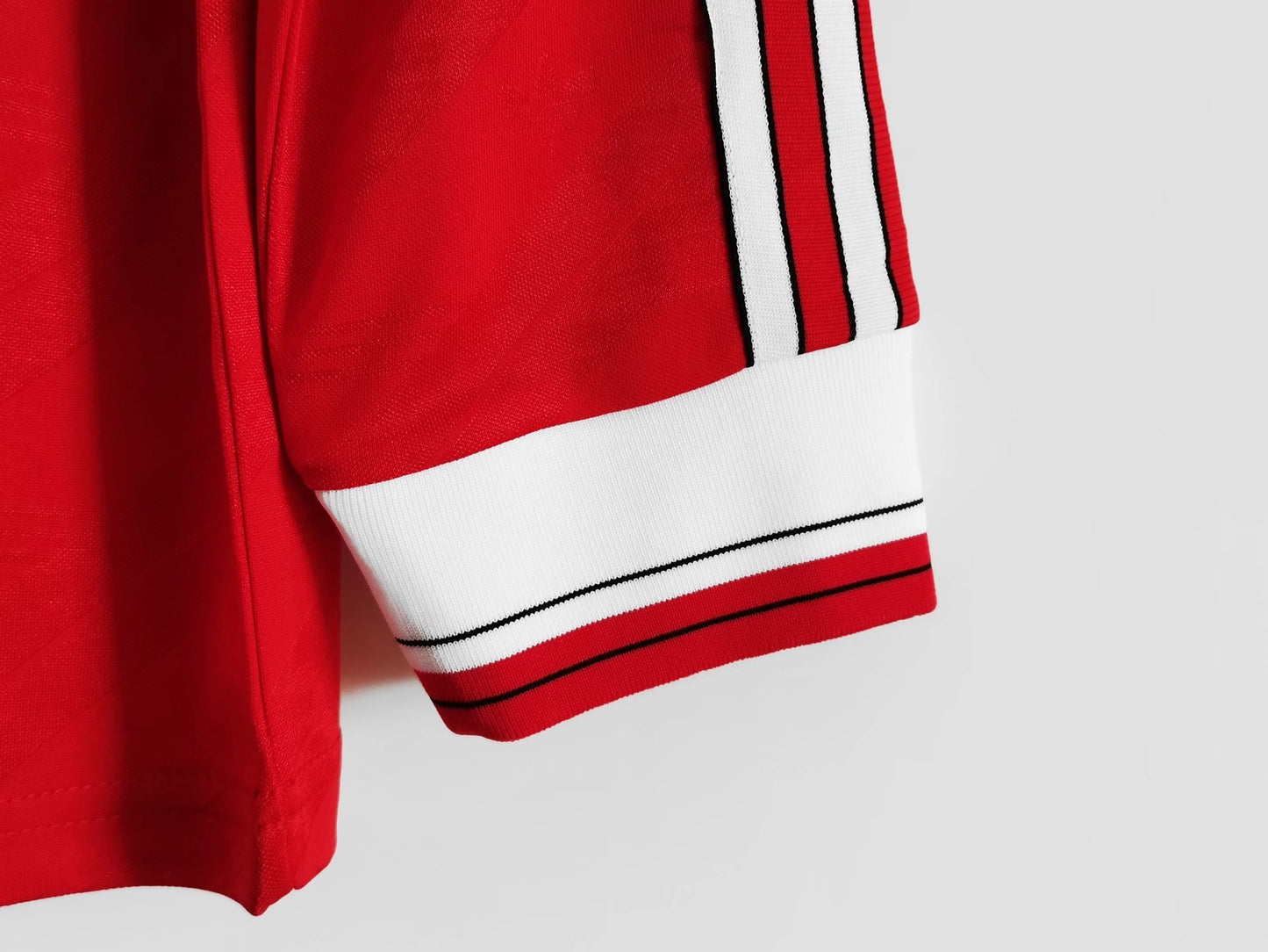 1986/1988 Manchester United home long sleeve