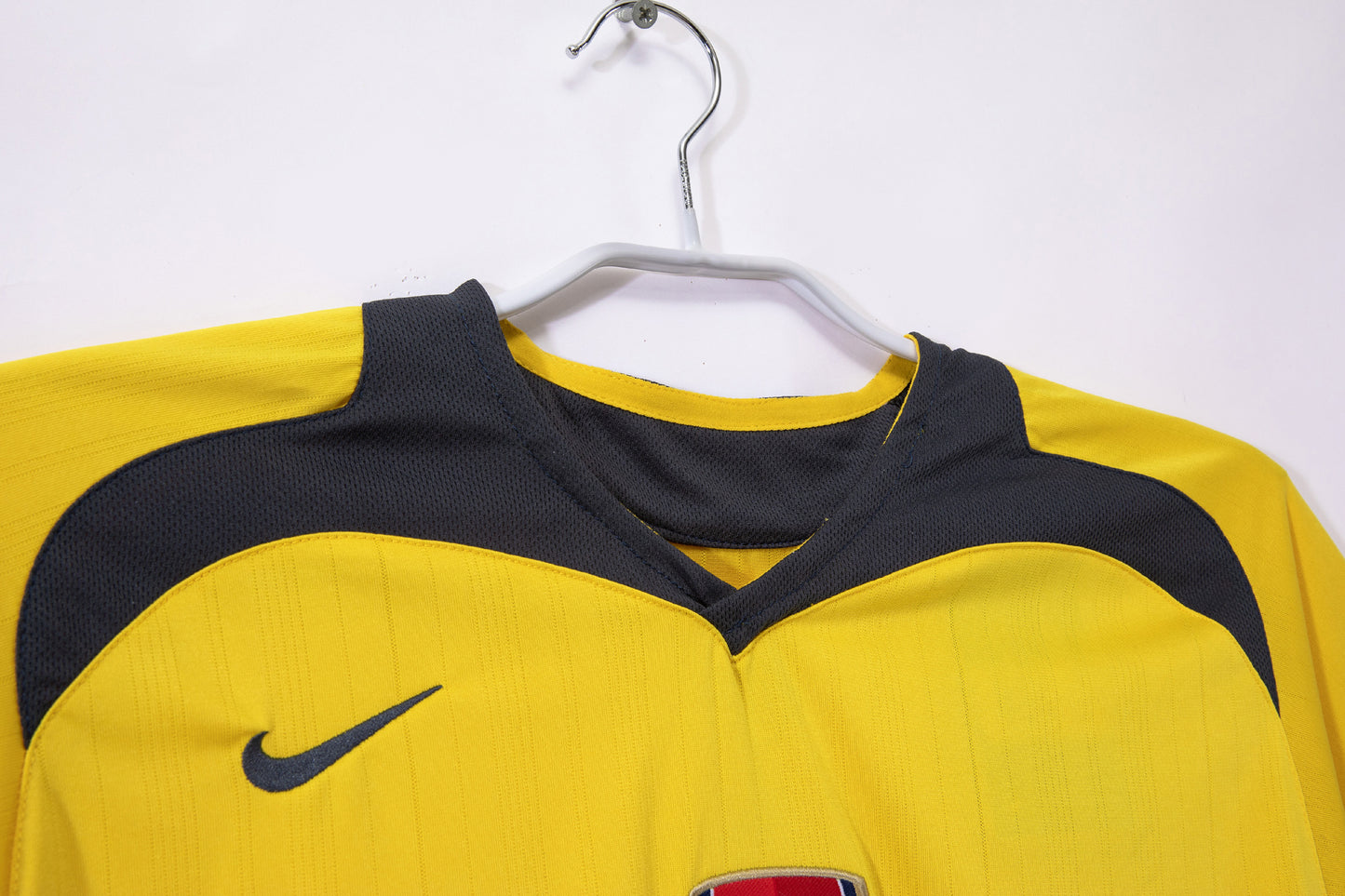 2005/2006 Arsenal away