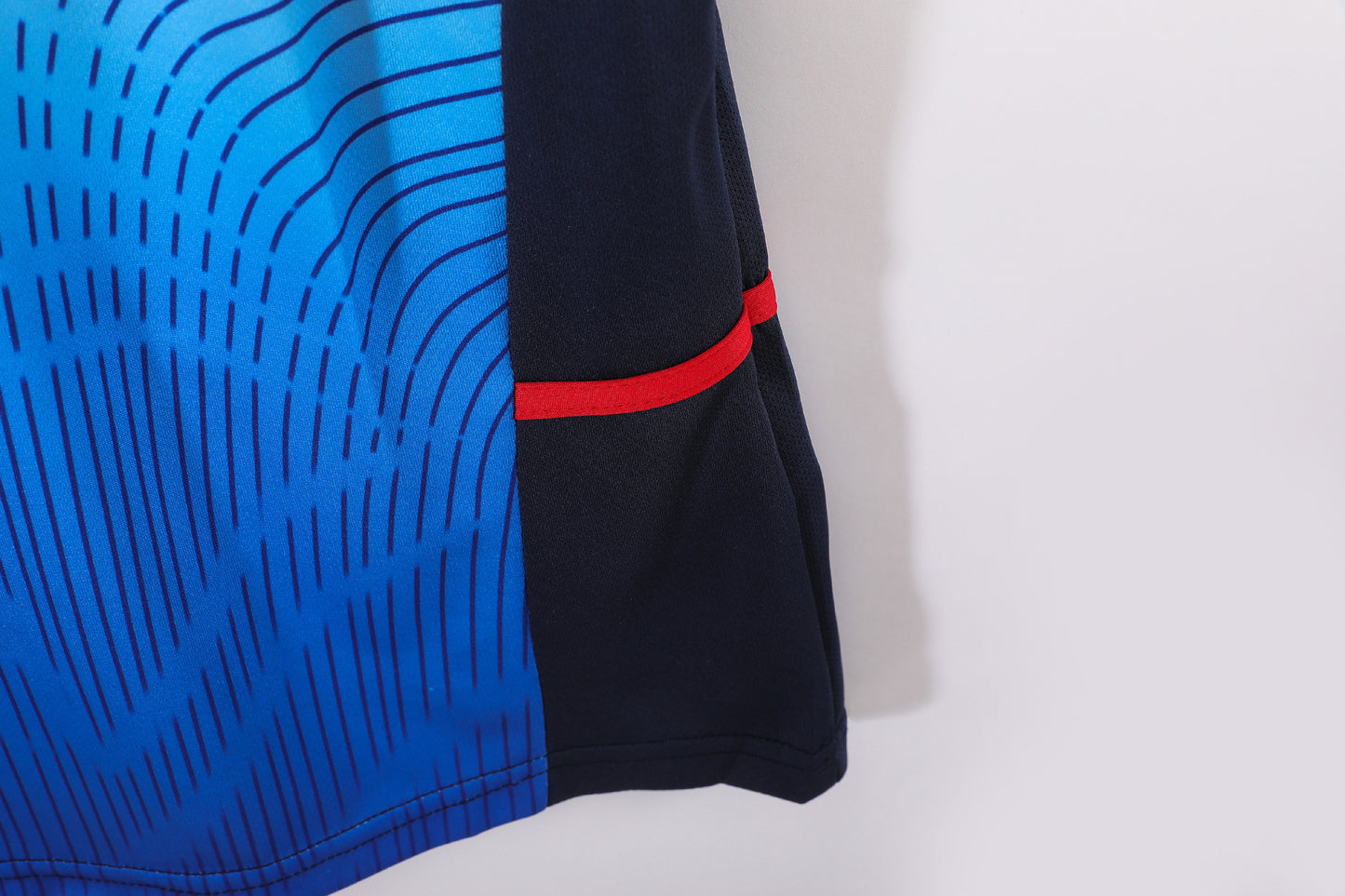2002/04 Arsenal away blue