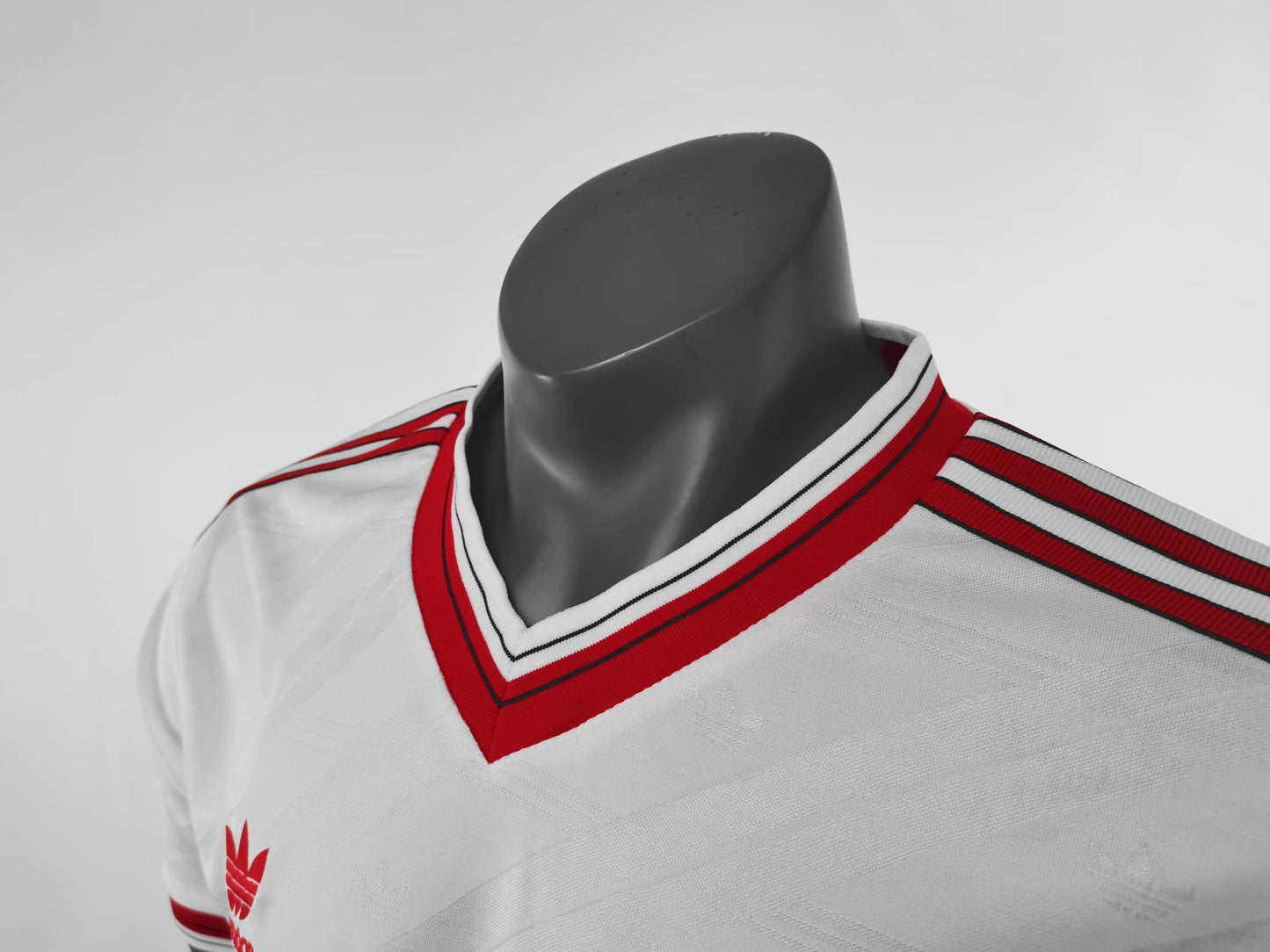 1986 /88 Manchester United away