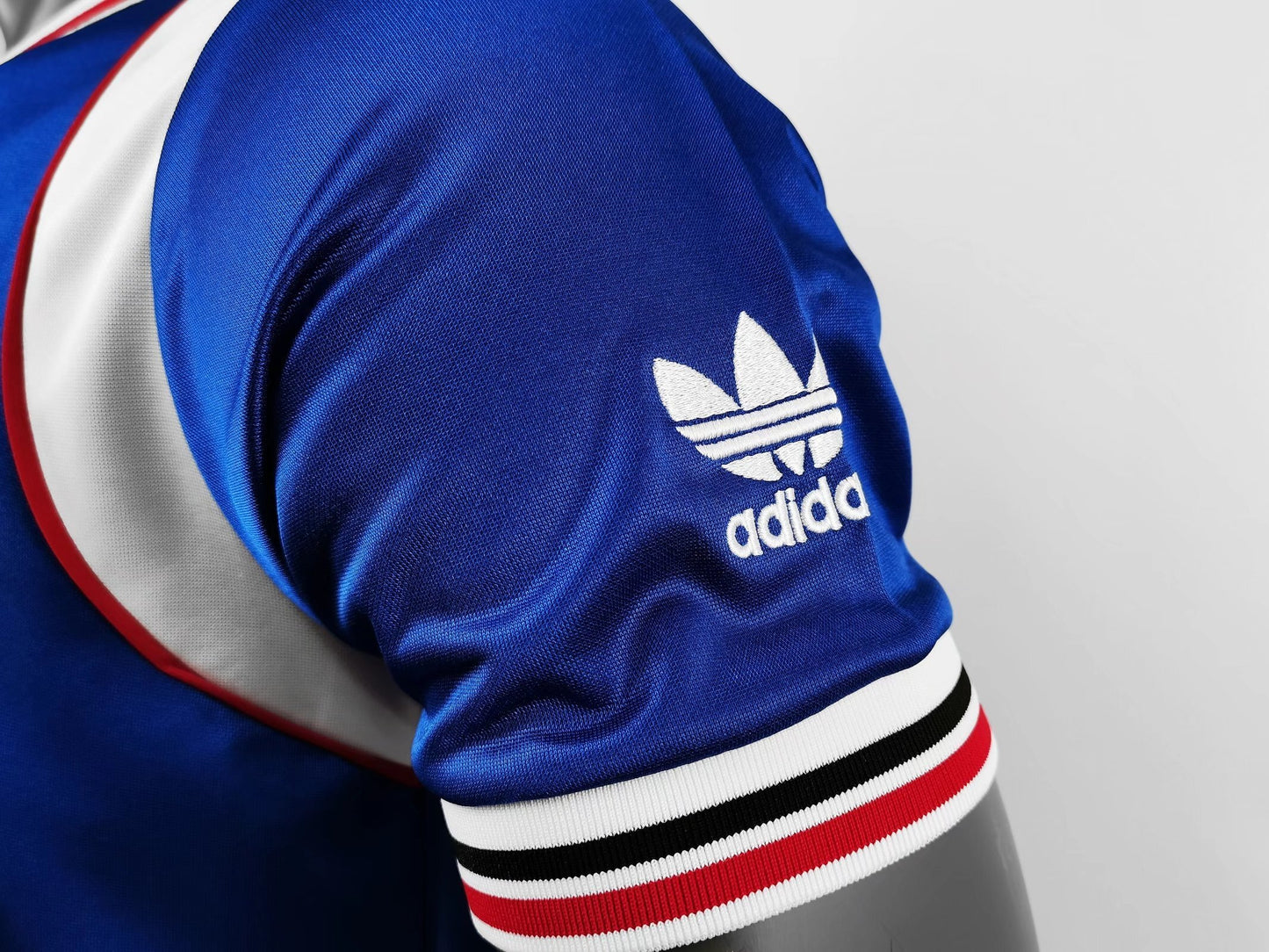 1985 /86 Manchester United away