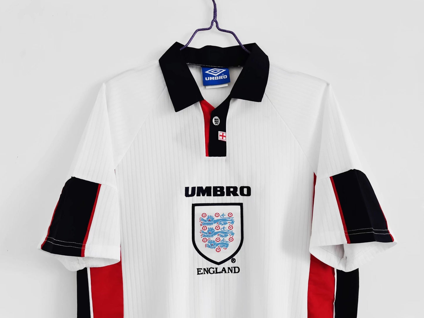 2000 England home
