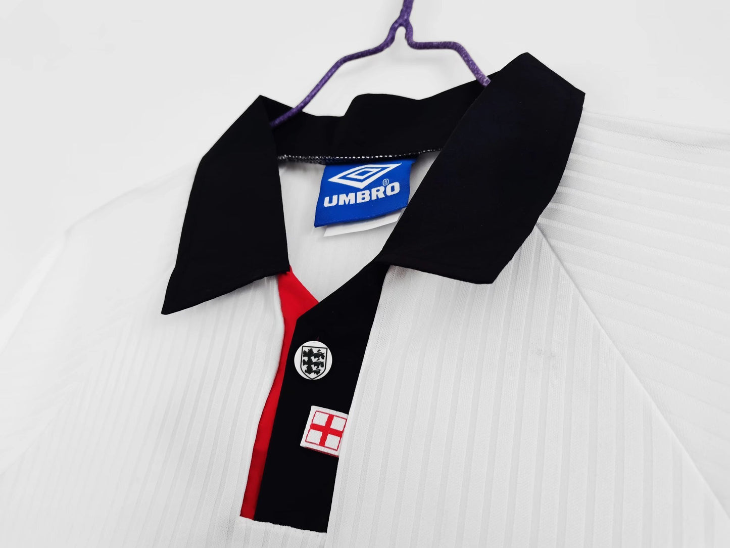2000 England home