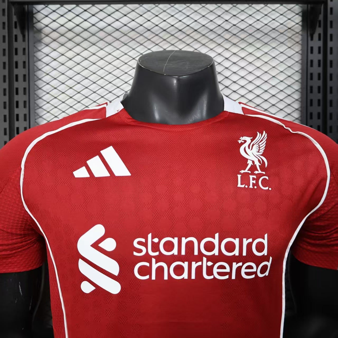 25/26 Liverpool home player version
