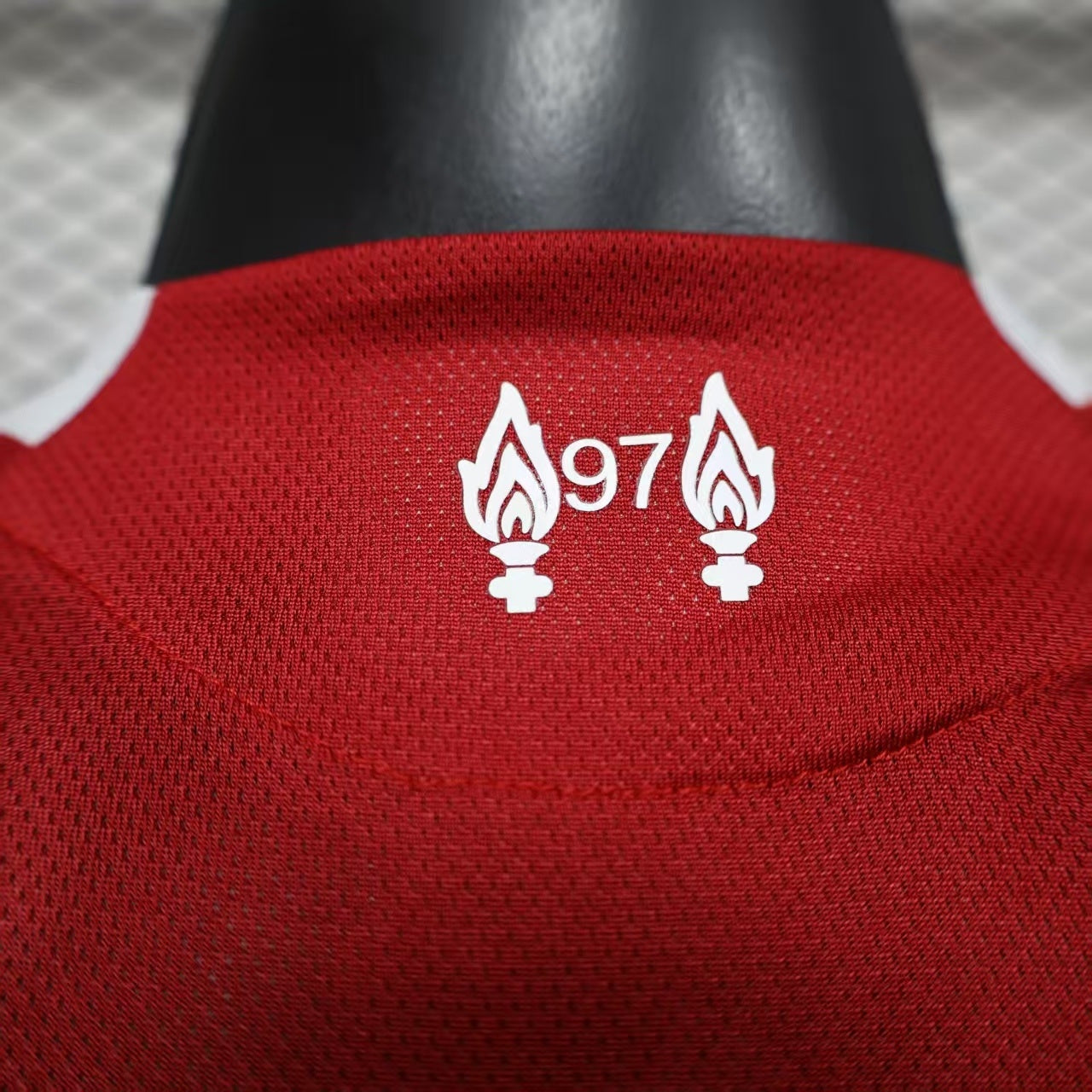 25/26 Liverpool home player version
