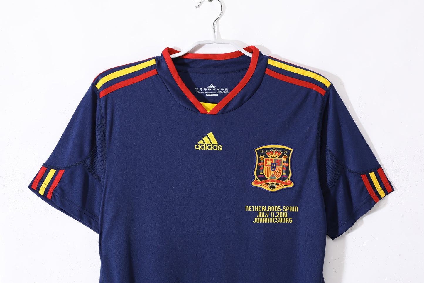 2010 away Spain