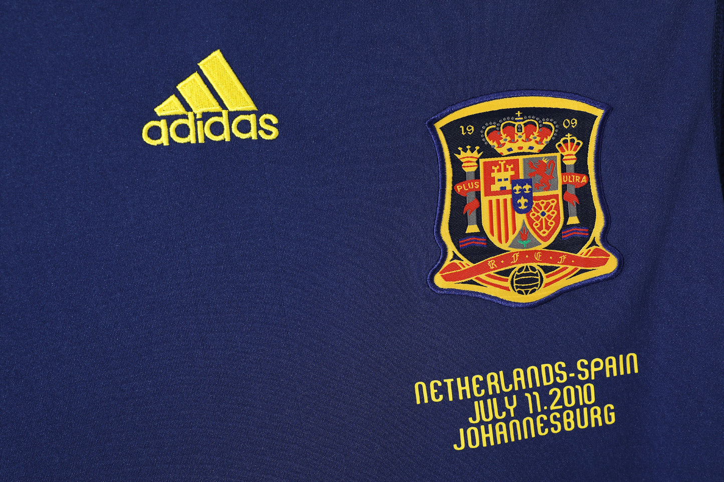 2010 away Spain