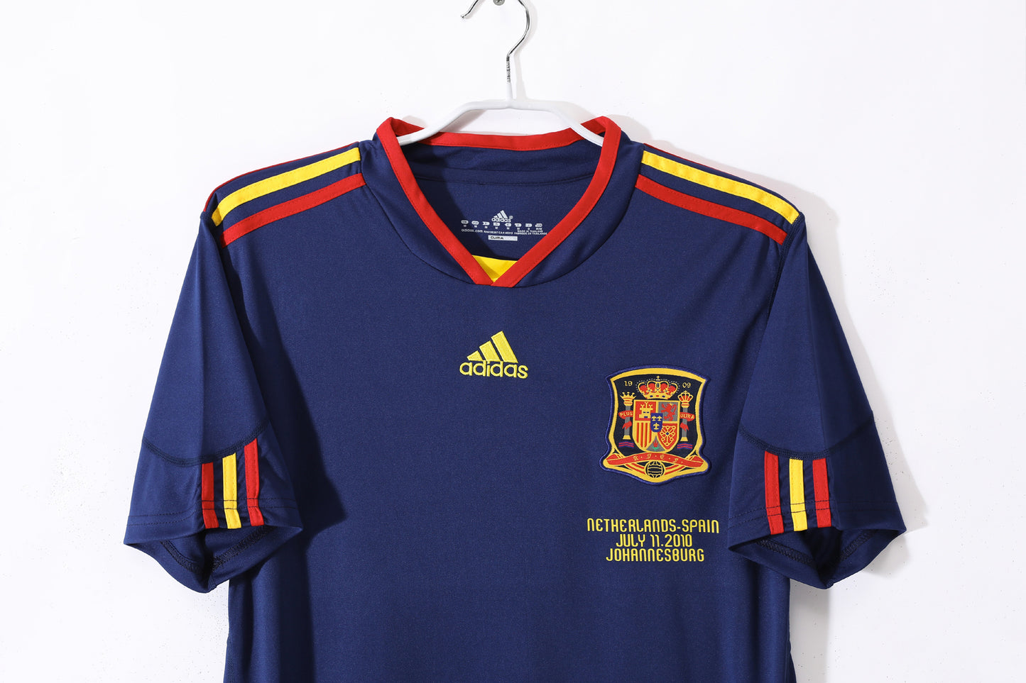 2010 away Spain