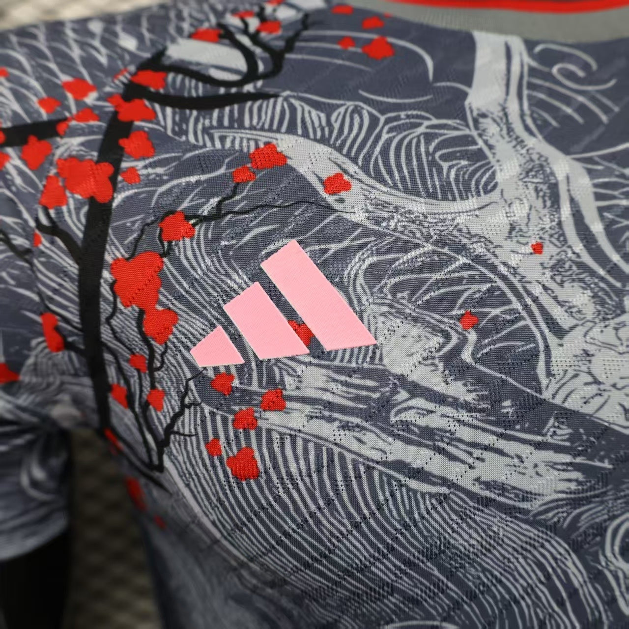 25/26 Japan grey and pink dragon special