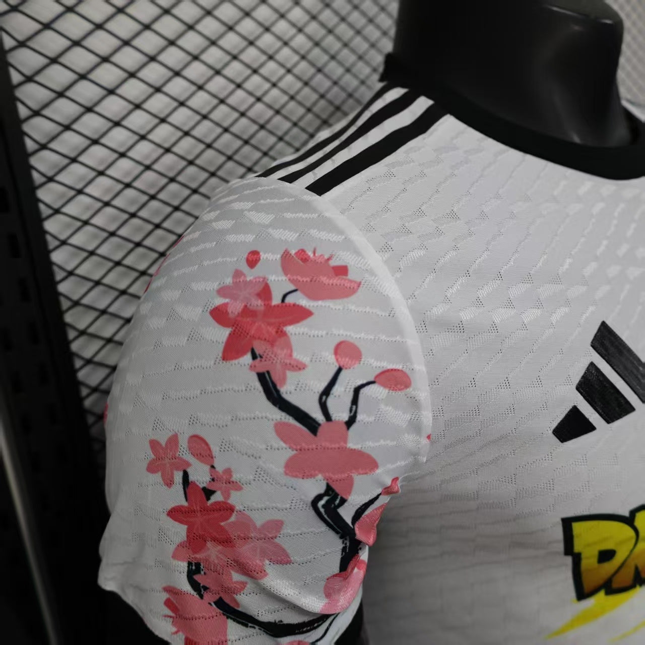 25/26 Japan white dragon ball ( Goku ) special