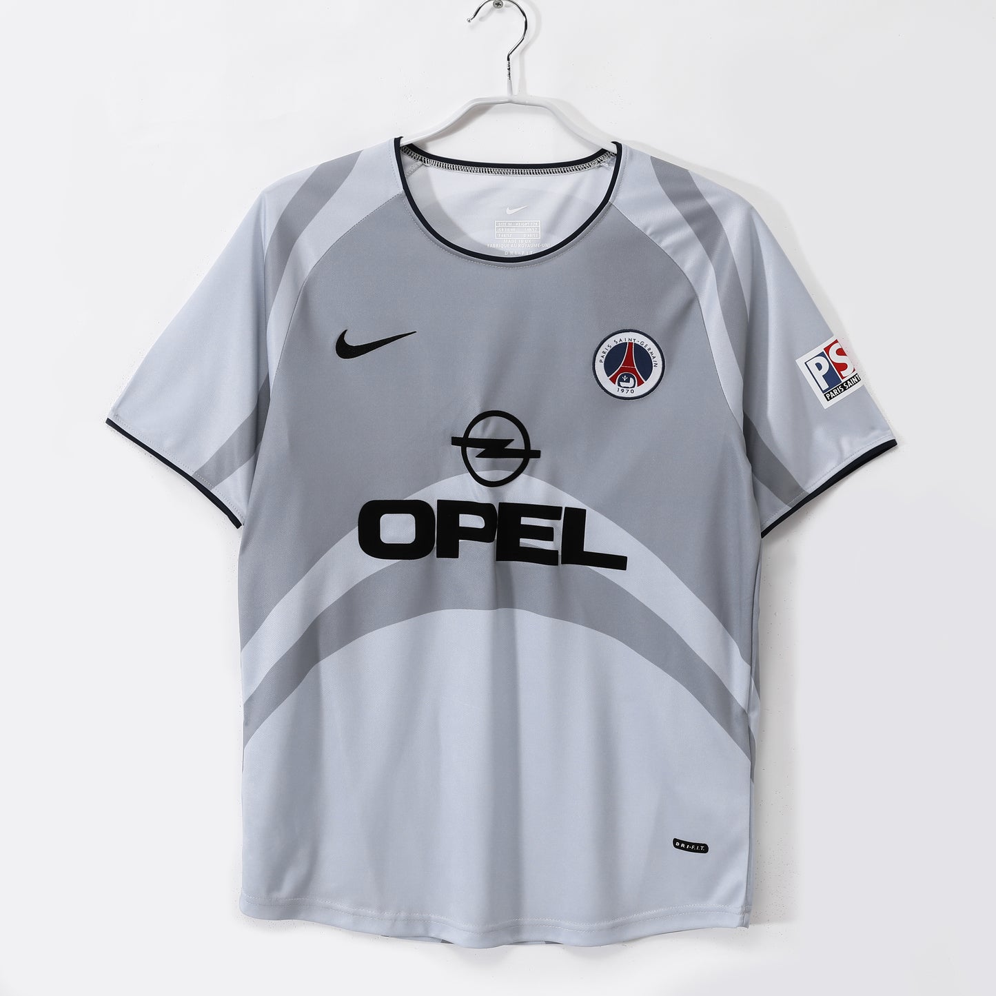 2001/02 PSG away