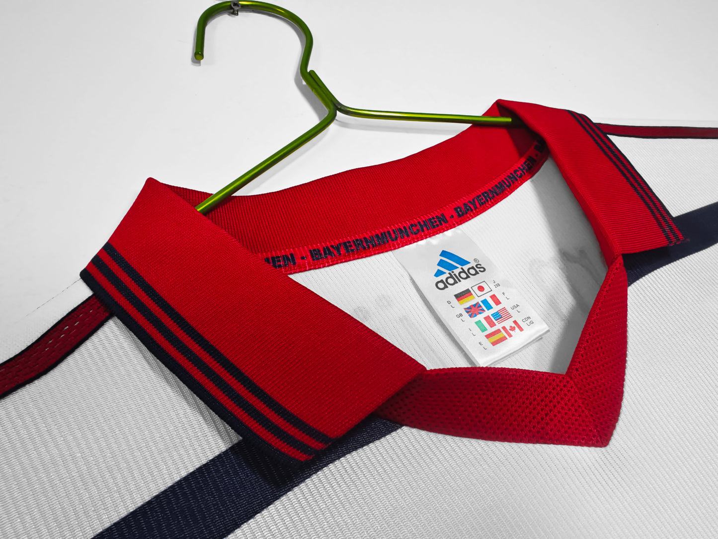 1998/00 Bayern Munich away
