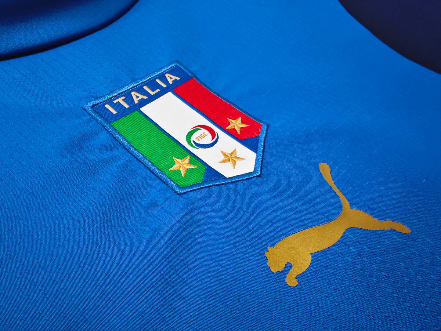 2006 Italy home