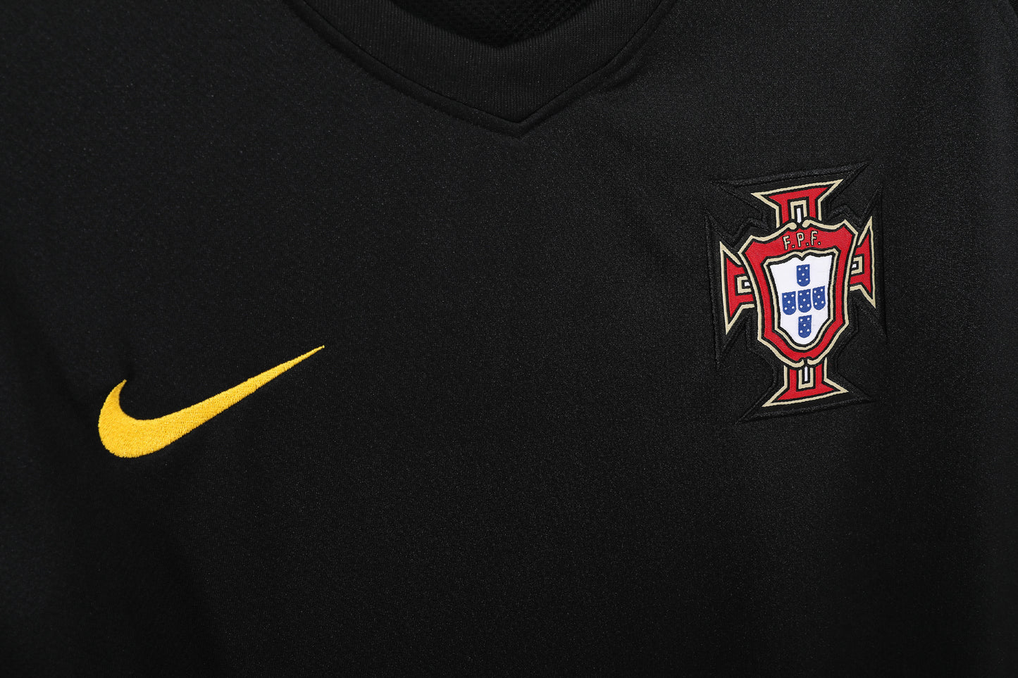 2006 Portugal away