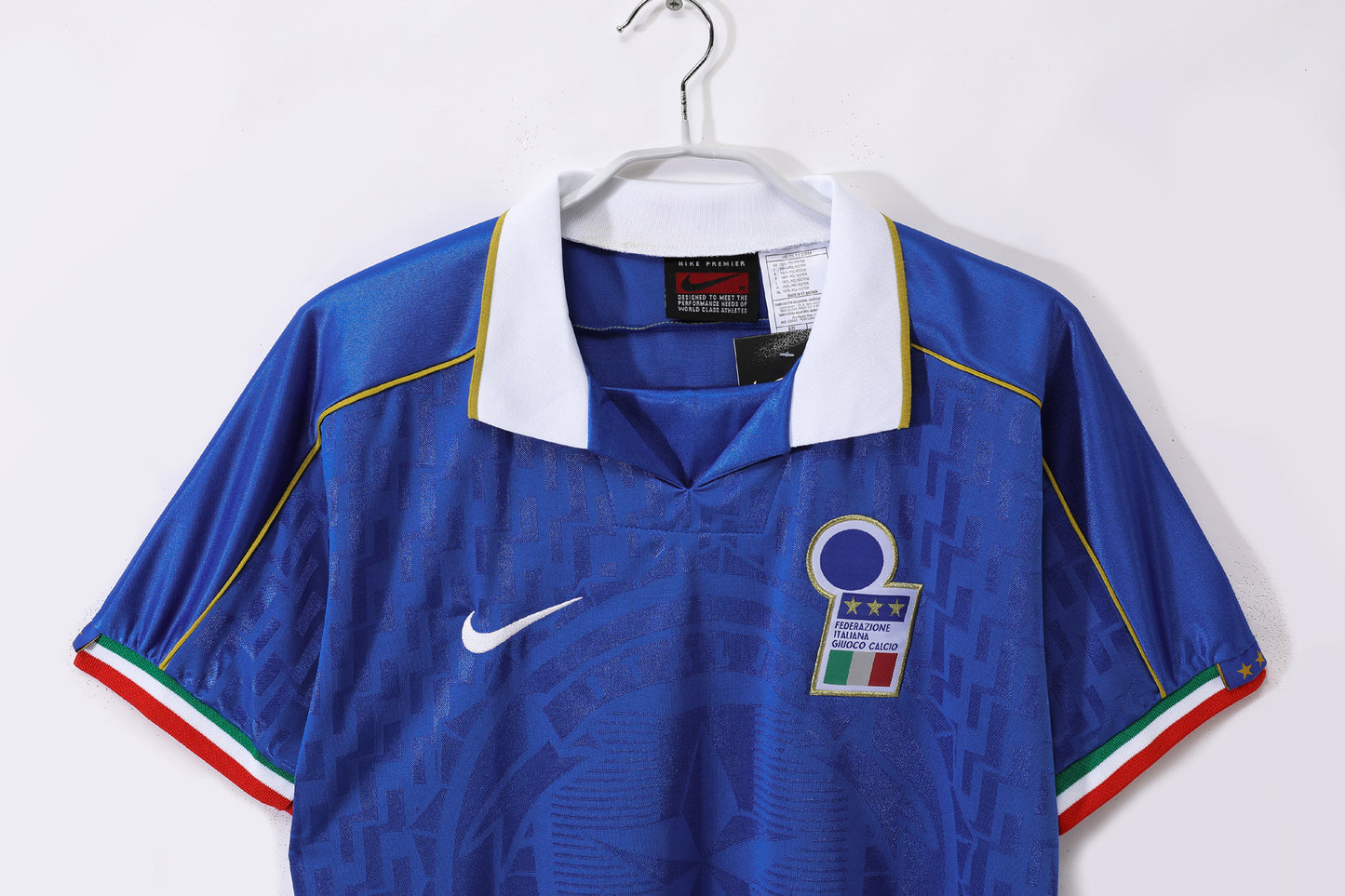 1995 Italy home