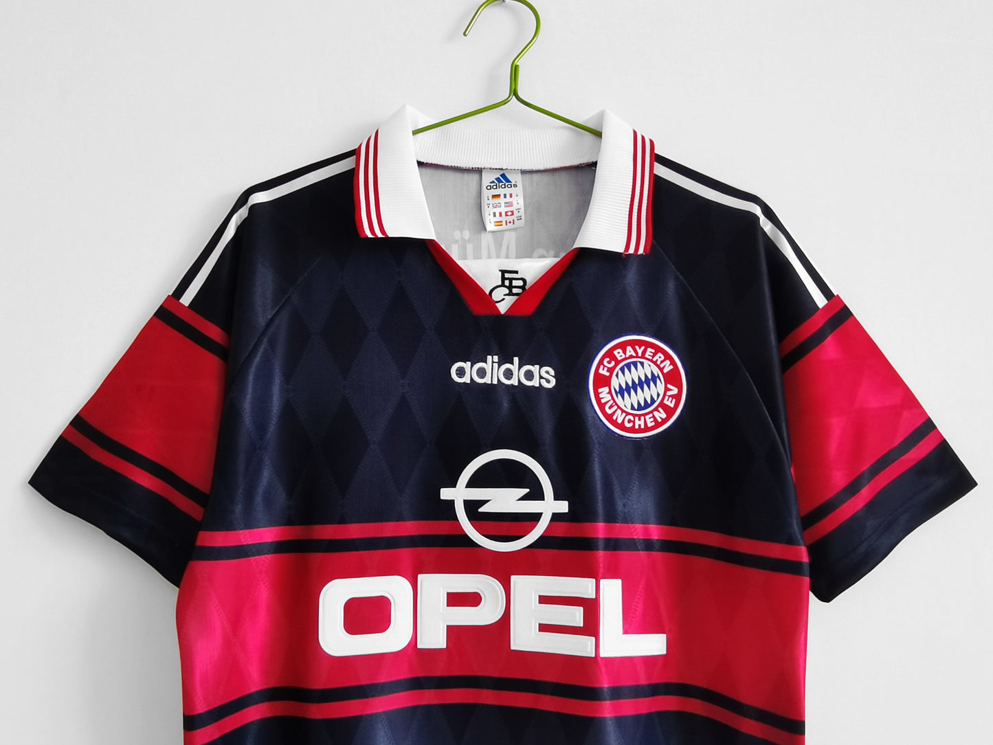1997/99 Bayern Munich home