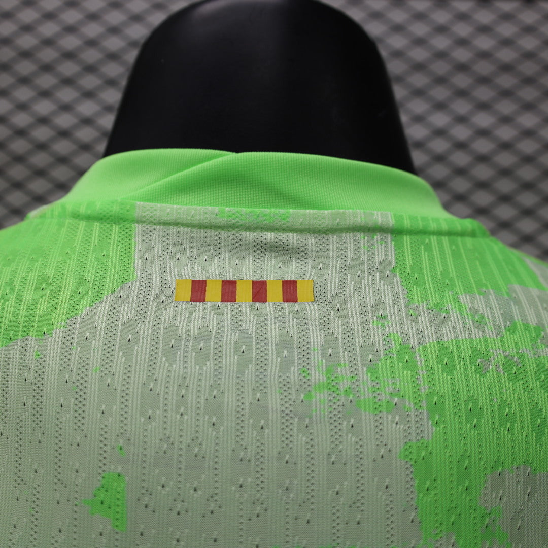 2024/25 Barcelona 2nd away player version