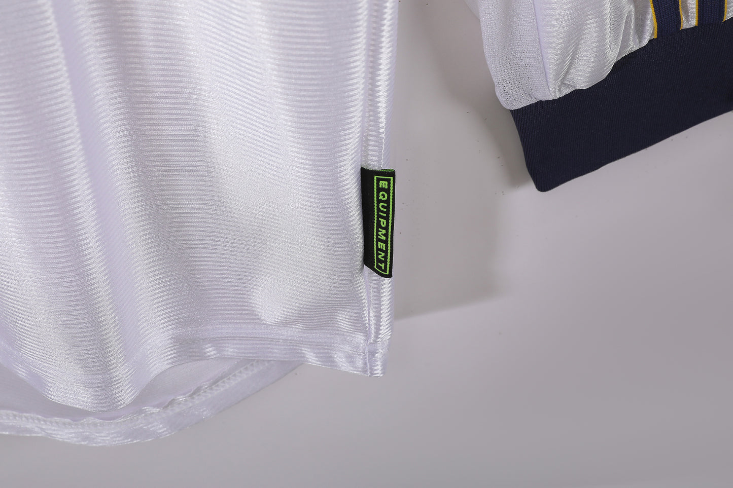 Long sleeve: 1998/00 Real Madrid home