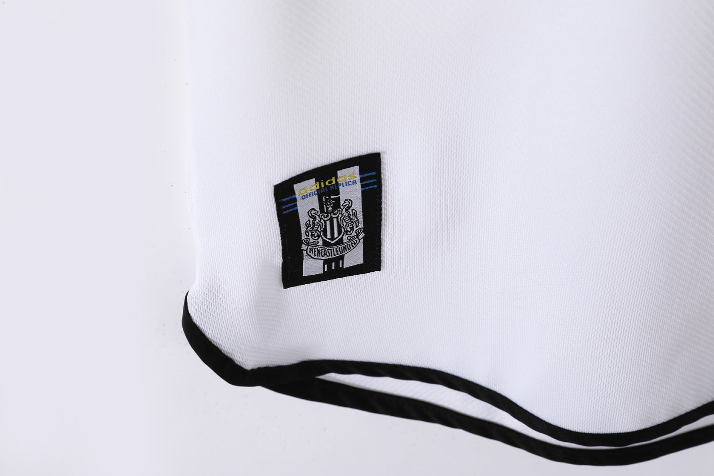 1998/00 Newcastle United away