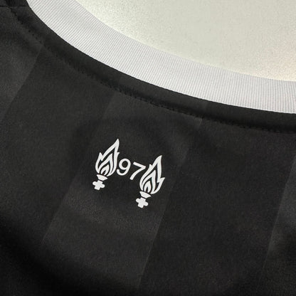 2025/2026 Liverpool goalkeeper jersey