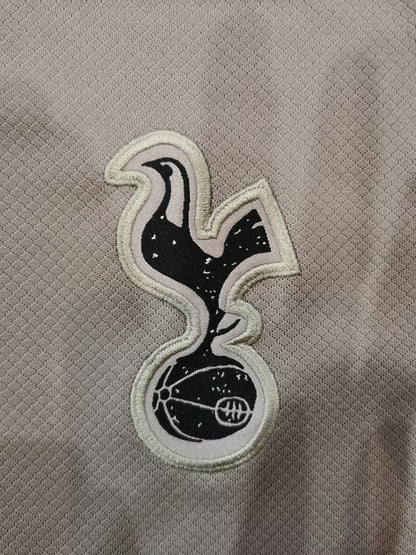 2023/2024Tottenham Hotspur third